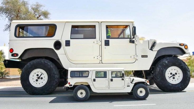L'ultima follia dello sceicco: un Hummer lungo 14 metri