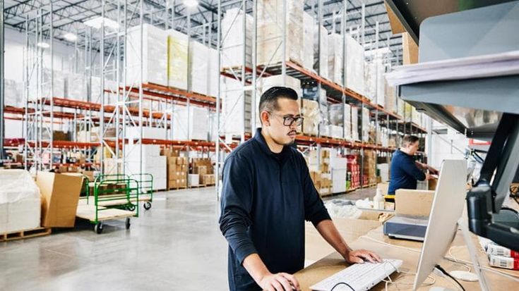 E-commerce, le imprese con un canale digitale registrano un aumento medio del fatturato dell’8,8%