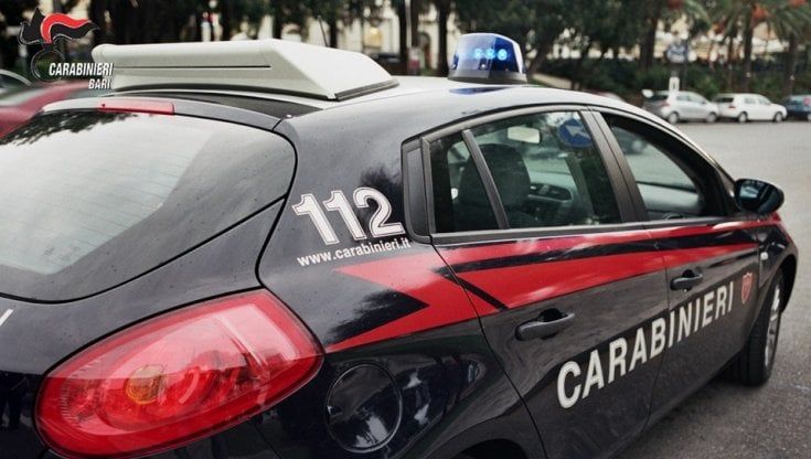 Bari, fingendo una donazione dei suoceri comprò la casa con i soldi di furti e droga: scatta il sequestro