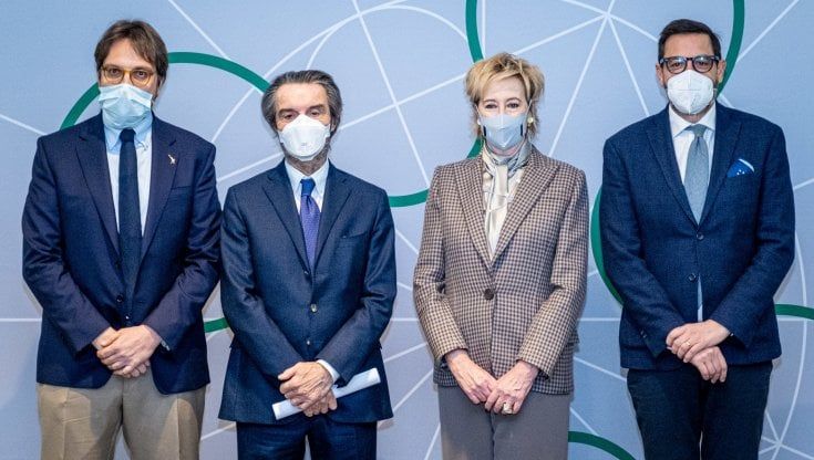 Prima giunta lombarda dopo il rimpasto, i direttori generali saranno scelti con un bando interno. Letizia Moratti: serve "un lavoro di squadra"