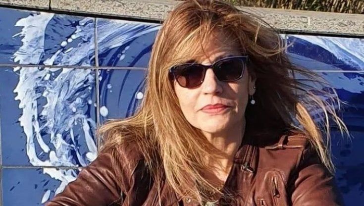 Femminicidio a Savona, uccisa con due coltellate dal marito. L'uomo suicida dal balcone