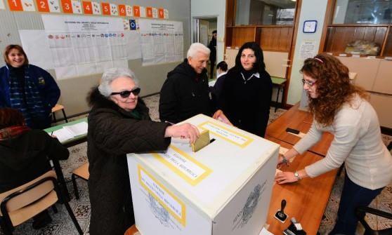 Elezioni regionali, a Genova gli elettori ultraottantenni superano il 10%