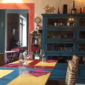 Vatti a fidare delle recensioni "popolari": alla Salumeria Falchero, ad esempio...