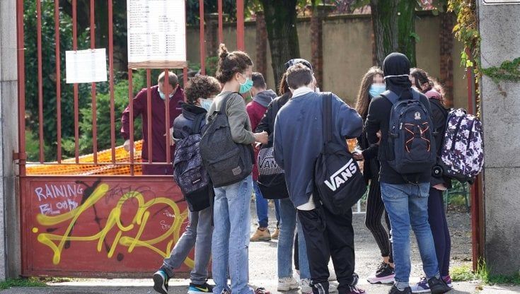 In una scuola di Torino arriva il congedo mestruale: assenza giustificata per chi soffre troppo