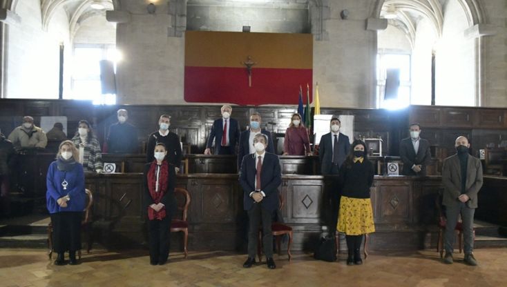 Comune di Napoli, de Magistris cambia squadra per 11esima volta