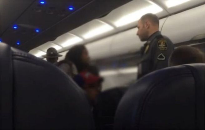 Usa, volo bloccato per musulmani sospetti: l'allarme era falso