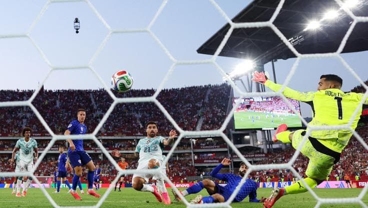 Arbitra il microchip: un sensore nel pallone ha spinto il Portogallo