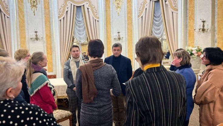 Calenda in missione tra Leopoli e Kiev: "Gli ucraini fieri e forti: noi abbiamo il dovere morale e politico di aiutarli"