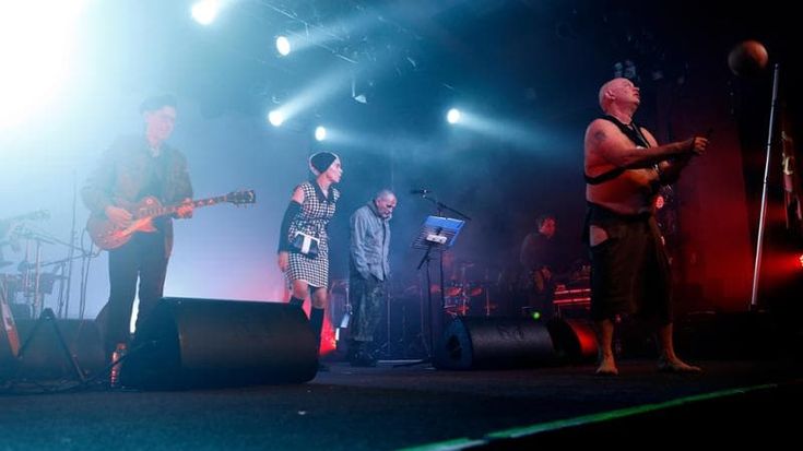 Cccp - Fedeli alla Linea. Un vero concerto punk a Berlino: “Siamo tornati per portare il disordine”