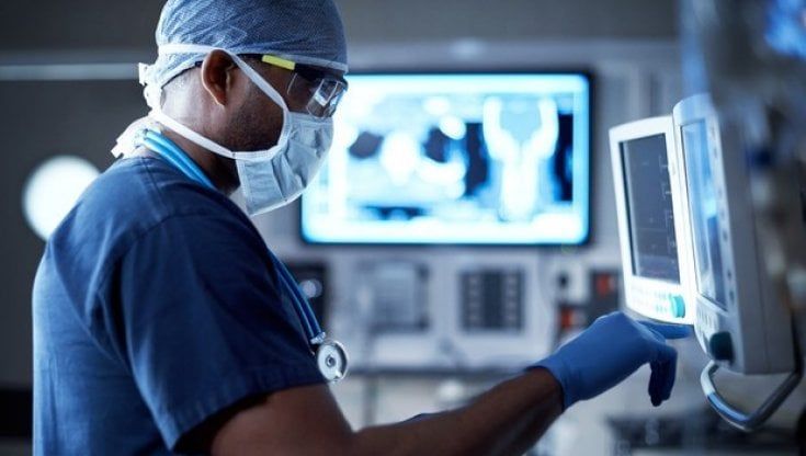 Melanomi e tumori della pelle, record di mancate diagnosi a causa della pandemia 
