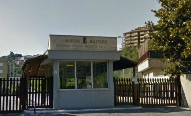 Corpo senza vita di un militare della Marina<br />trovato nella caserma Paolucci a Roma