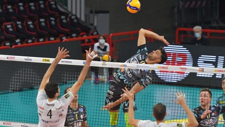 Volley, Superlega: Perugia vince e si prepara alla sfida con Civitanova