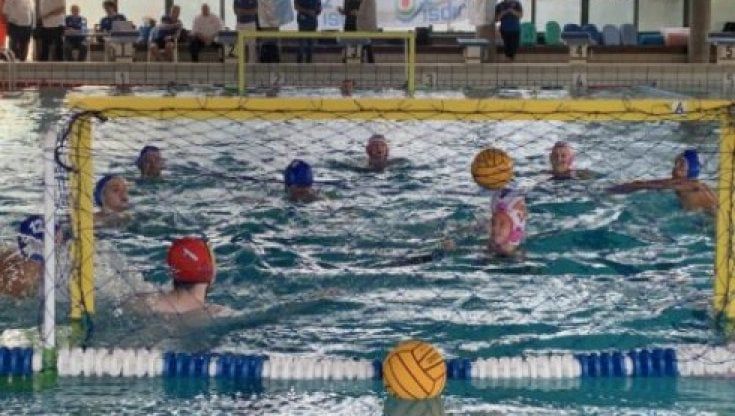  Pallanuoto, lo scudetto resta ai Delfini Blu 