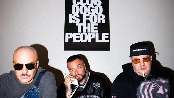 Il rap “sul filo” dei Club Dogo torna dopo dieci anni: nuovo album, festa in Triennale e concerto a San Siro
