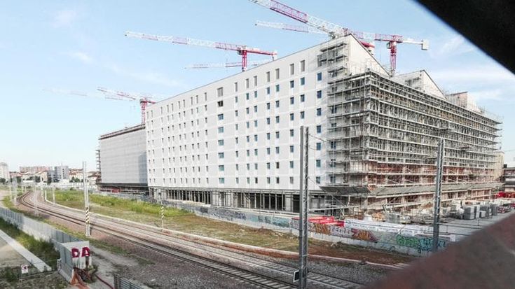 Olimpiadi Milano-Cortina, il piano anti-virus per il 2026: ambulatori e vaccinazioni per le 400mila persone in più tra la città e le sedi di gara