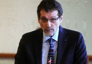 Minacce di morte a Merola, <br />il sindaco sotto protezione