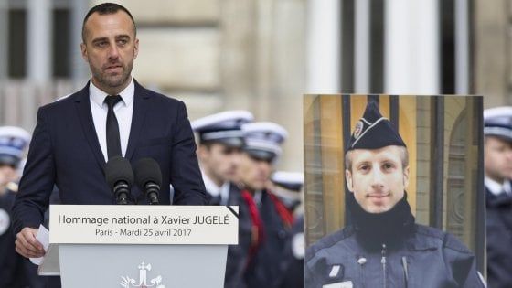 "Non avrete il mio odio": parla il compagno dell'agente ucciso agli Champs-Elysées