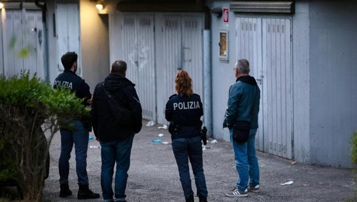 Bologna, è morto il bimbo di un anno e mezzo caduto dalla finestra di casa
