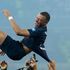 Mbappé, scontro con il Psg: vuole 100 milioni di euro di arretrati
