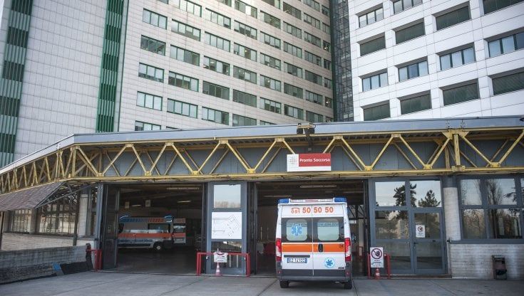 Granarolo, trovato il cadavere di una donna fra le sterpaglie: vittima di un incidente stradale