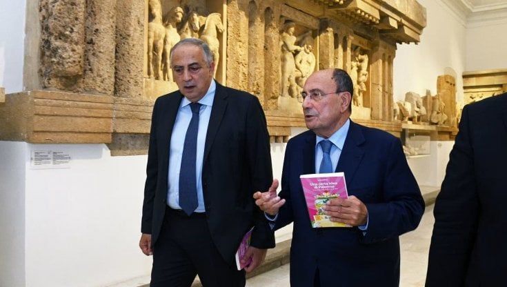 Lagalla, armistizio con Forza Italia: “Prima il bilancio poi ok al rimpasto”