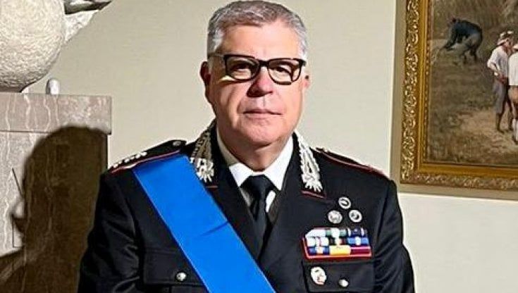 Sapri, dopo 42 anni il capitano Forte lascia l'Arma