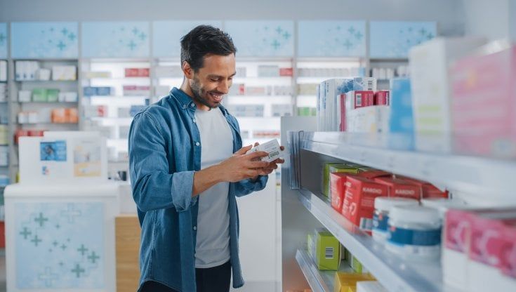 Consumi: tra crisi economica e inflazione, così il prezzo vince su qualità e sostenibilità