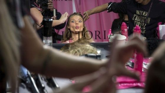 Victoria's Secret, vendita più vicina per l'intimo degli "Angeli"