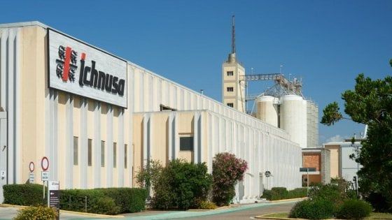 Ichnusa rilancia il vuoto a rendere