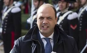 Alfano a Palermo consegna alle forze dell'ordine 530 beni confiscati