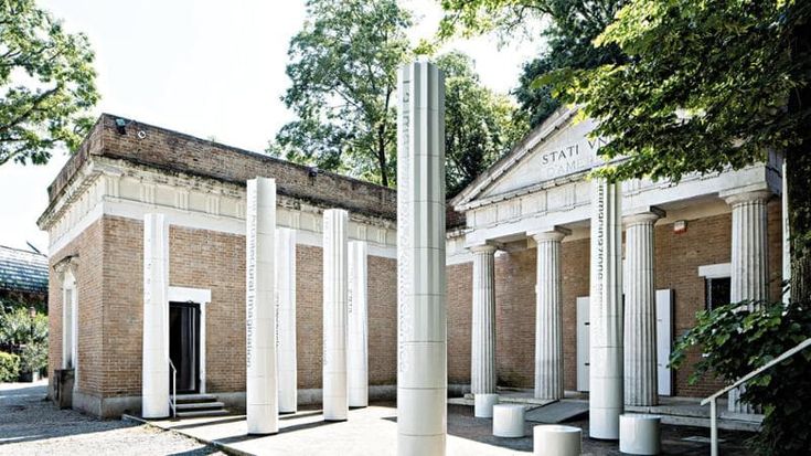 Biennale, bocciato dai critici il padiglione Trump: “Dilettanti dell’arte”