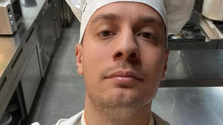 Simone Bravaccini, il più giovane chef stellato d’Italia: “Le cucine-caserma? Non ci sono più”
