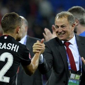 De Biasi, inno all’Albania: "Una storia straordinaria"