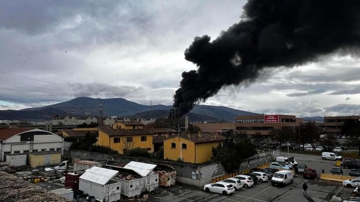Strage di Calenzano, caccia alle carte: nuovo sopralluogo nel deposito Eni