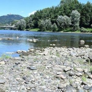 Dalle acque dello Stura affiora un cadavere, è di un uomo scomparso a Volpiano