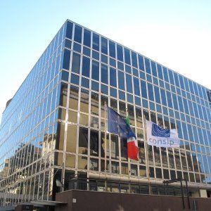 Faro Antitrust sul "cartello" della consulenza per le gare sui fondi europei