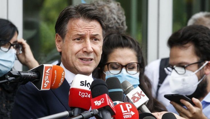 M5S, l'appello di Conte ai leader: "Una donna al Quirinale"