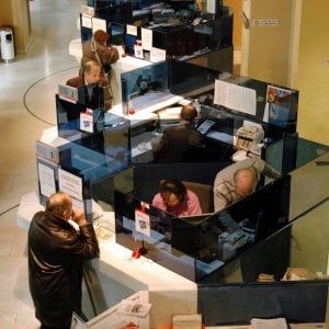 Scarsa produttività al lavoro, per i dipendenti è colpa dei manager