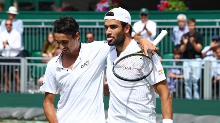 Wimbledon, Berrettini vince il derby con Sonego. Musetti e Cocciaretto al 3° turno, fuori Arnaldi e Cecchinato