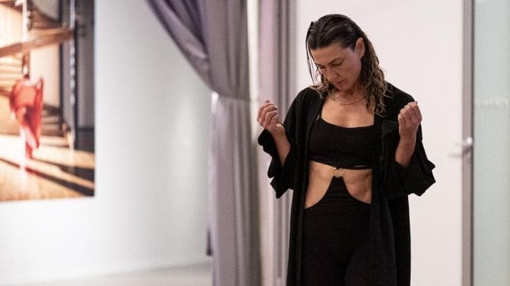 “Smoking rooms”, danzare è una magia di piccoli passi