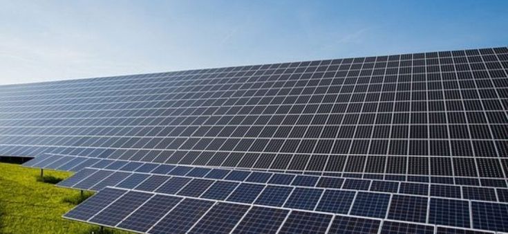 Ridurre i costi e aiutare l'ambiente: un centro per migranti in Calabria diventa verde con l'energia solare 