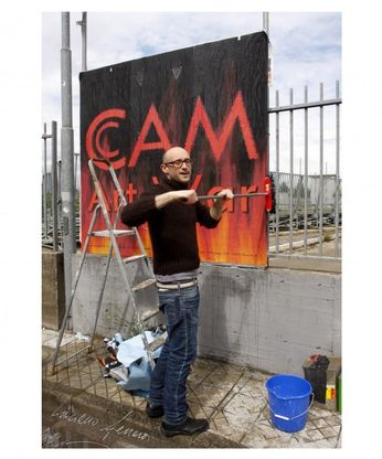 Opere in gabbia<br />al Cam di Casoria