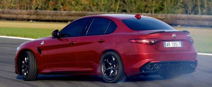 Jeep e Alfa Romeo, a Goodwood lo show della passione