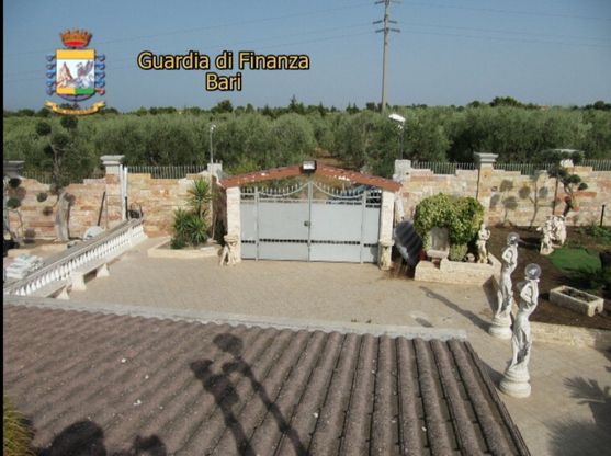 E il capannone divent&ograve; una 'villa palladiana',<br />sigilli al tesoro del re di Molfetta<br /><br />&nbsp;