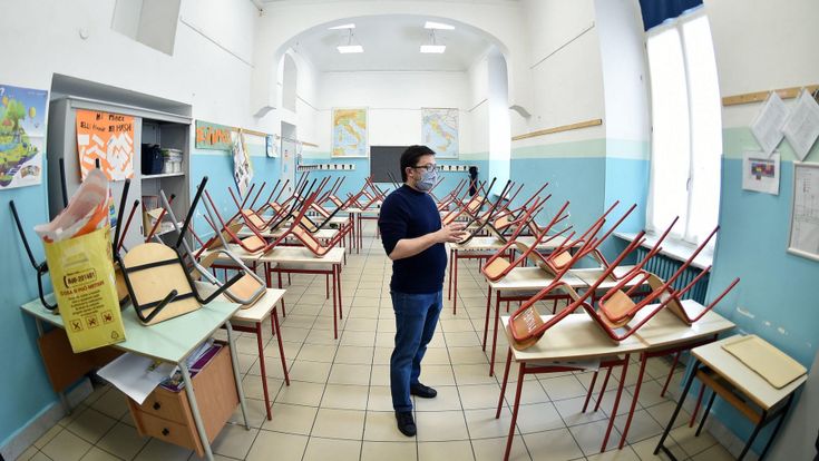 Le tre stagioni del Covid