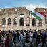 La rivolta con il Tricolore dei ragazzi di seconda generazione: 
