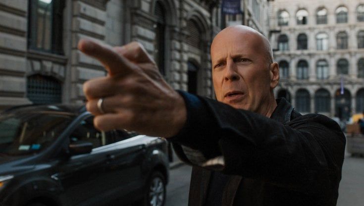 Bruce Willis non cede il suo volto. Bbc: falsa la notizia di un "gemello digitale" 