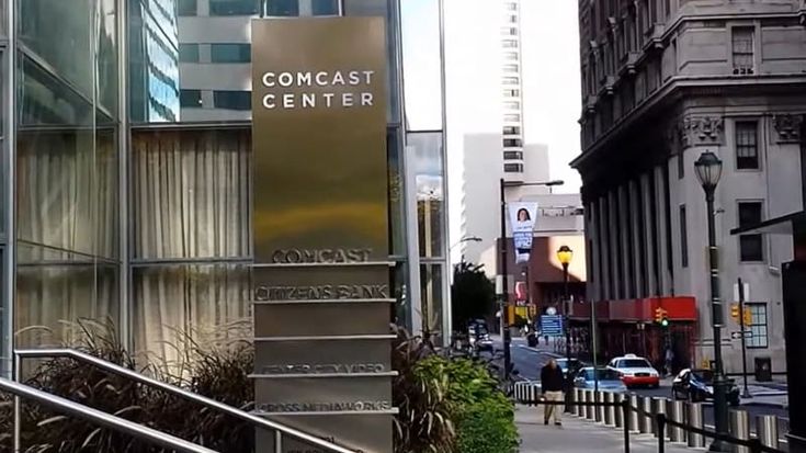 Comcast separa reti tv e parchi dalle attività tlc