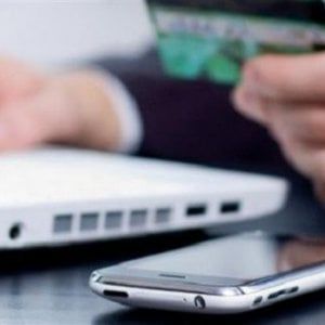 Banche: nessuno usa i servizi on line, Italia fanalino di coda nella Ue