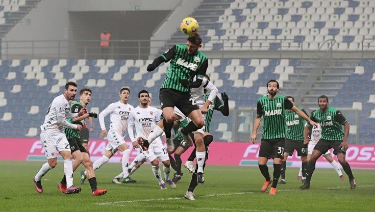 Sassuolo-Benevento 1-0: Berardi su rigore, poi Consigli para tutto
